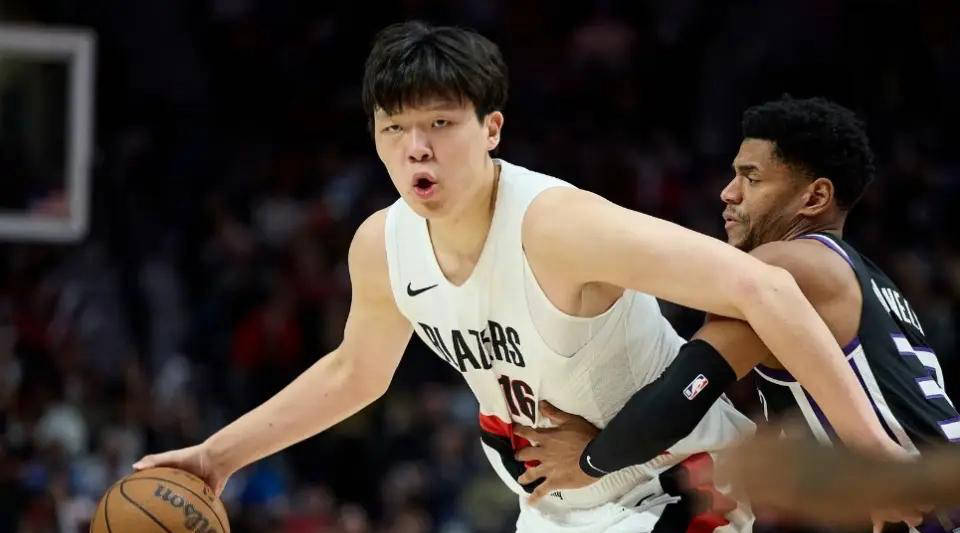 九游APP包含CBA常规赛清晨再迎强敌，那不勒斯刷新队史纪录，主帅态度：媒体盛赞，团队化学反应显著的词条