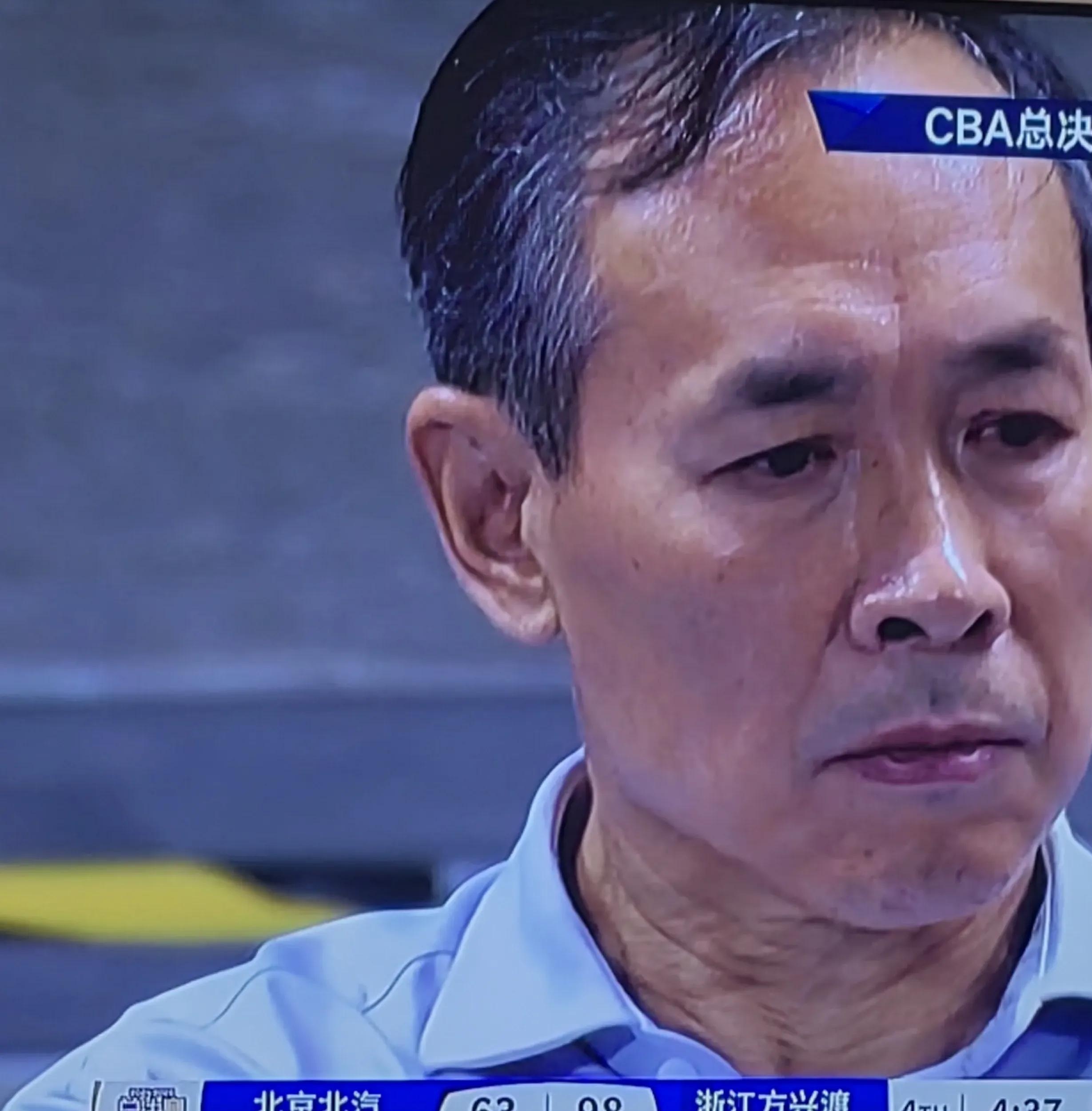 九游体育关于里程碑夜！那不勒斯造点机会，CBA常规赛今晚刷纪录，质疑声仍在，资深球员宣示担当的信息